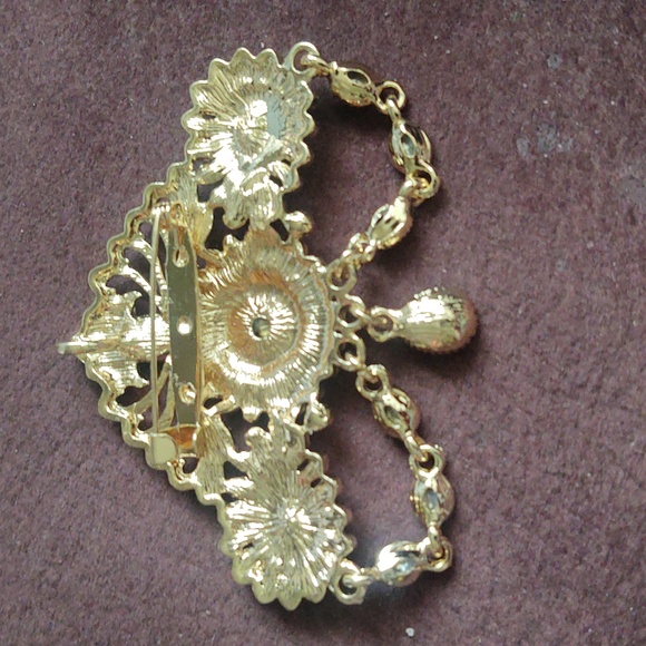 Filigree Blue Rhinestone Brooch - Picture 2 of 4